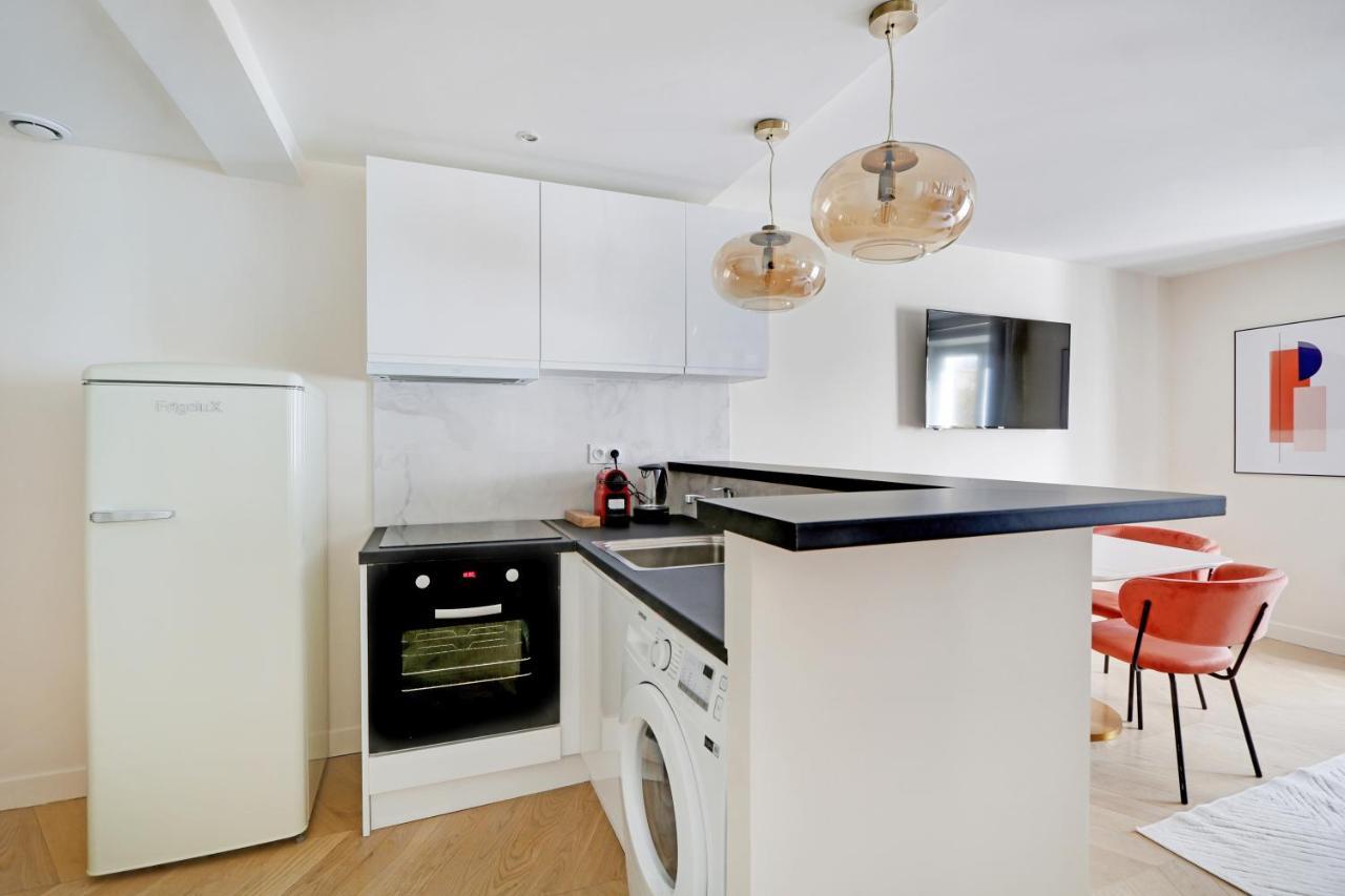 Pick A Flat'S Apartments In Saint-Lazare - Rue De Londres Париж Екстер'єр фото