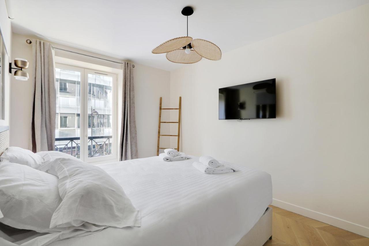 Pick A Flat'S Apartments In Saint-Lazare - Rue De Londres Париж Екстер'єр фото